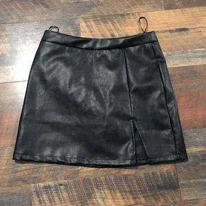 Faux leather mini skirt